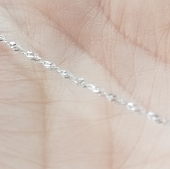 14k White Gold Solid 1mm Singapore Chain Necklace - Picture 4 of 8